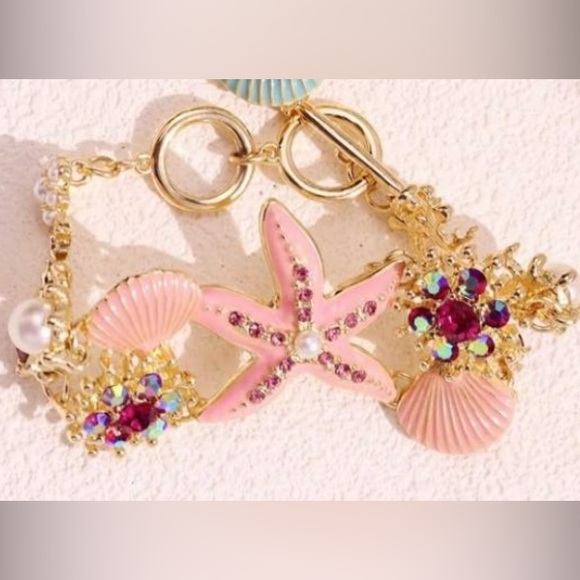 Pink Shell and Starfish Cubic Zirconia Bracelet - Picture 2 of 8